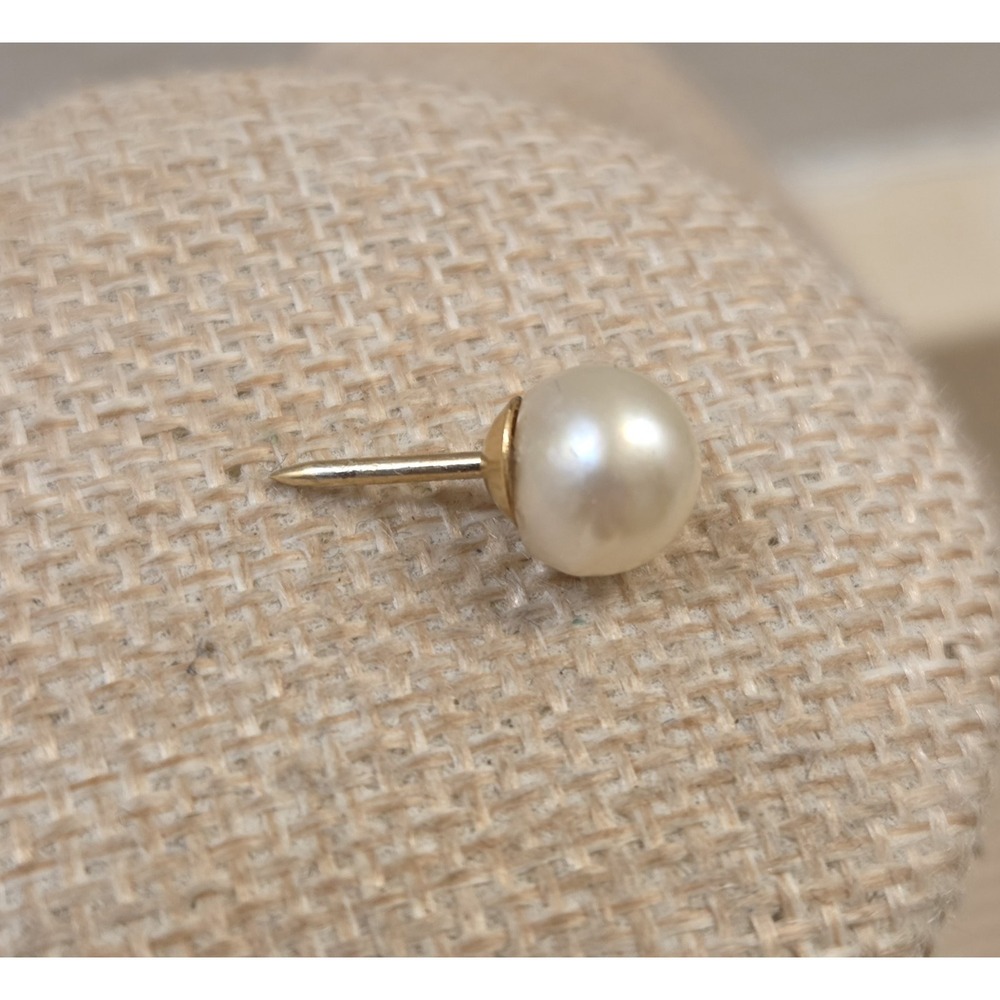 Vintage 14K Yellow Gold & 8mm Pearl Neck Tie Tack Lapel Pin